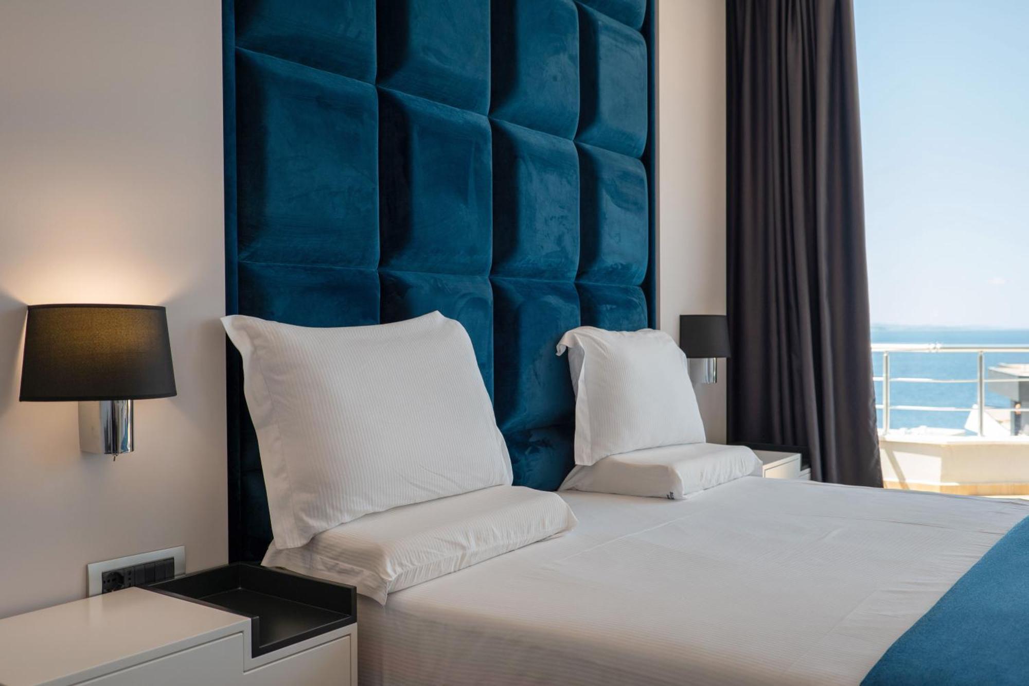 Hotel Blue Sky