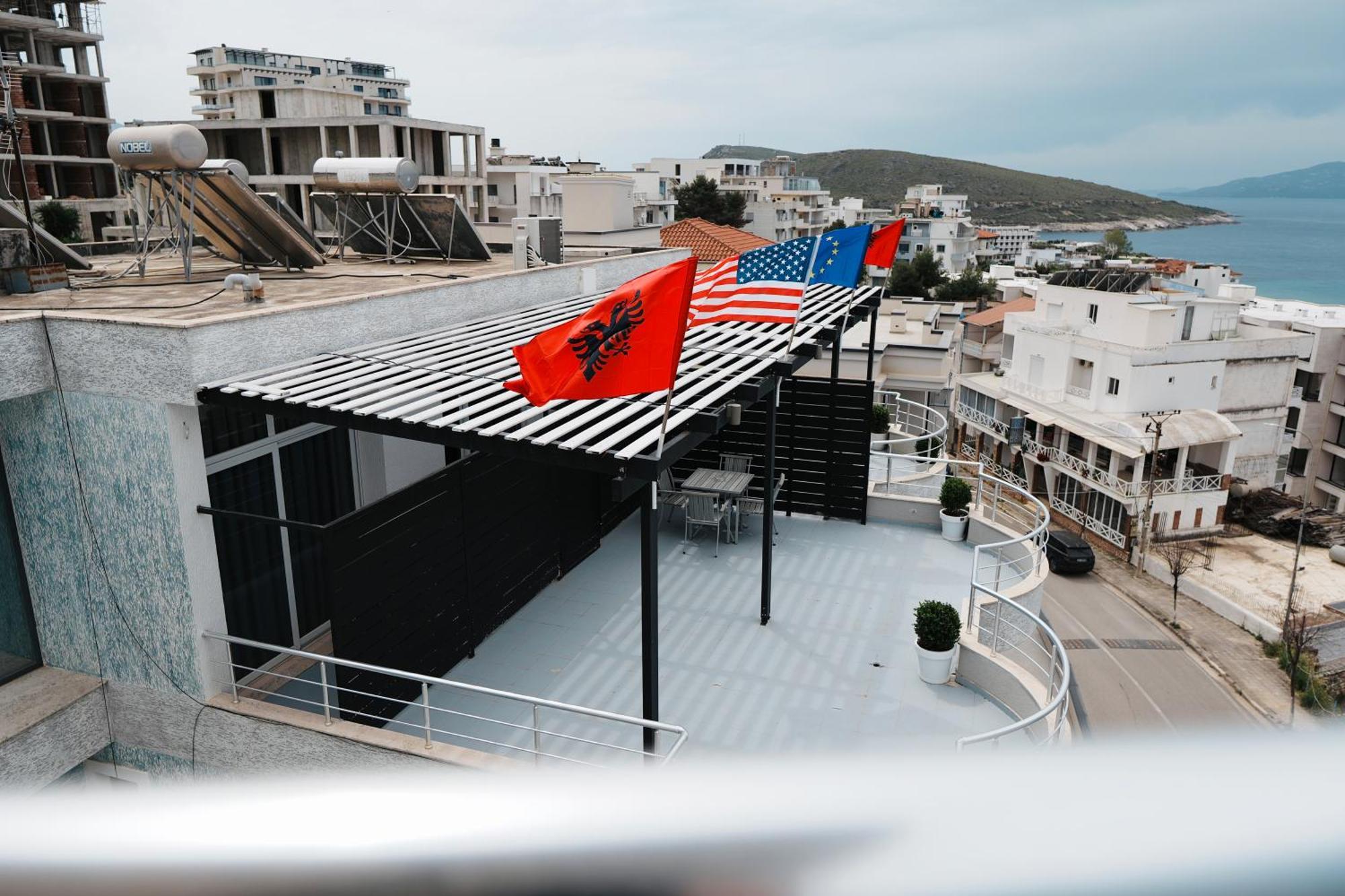 Hotel Blue Sky 4* Sarande
