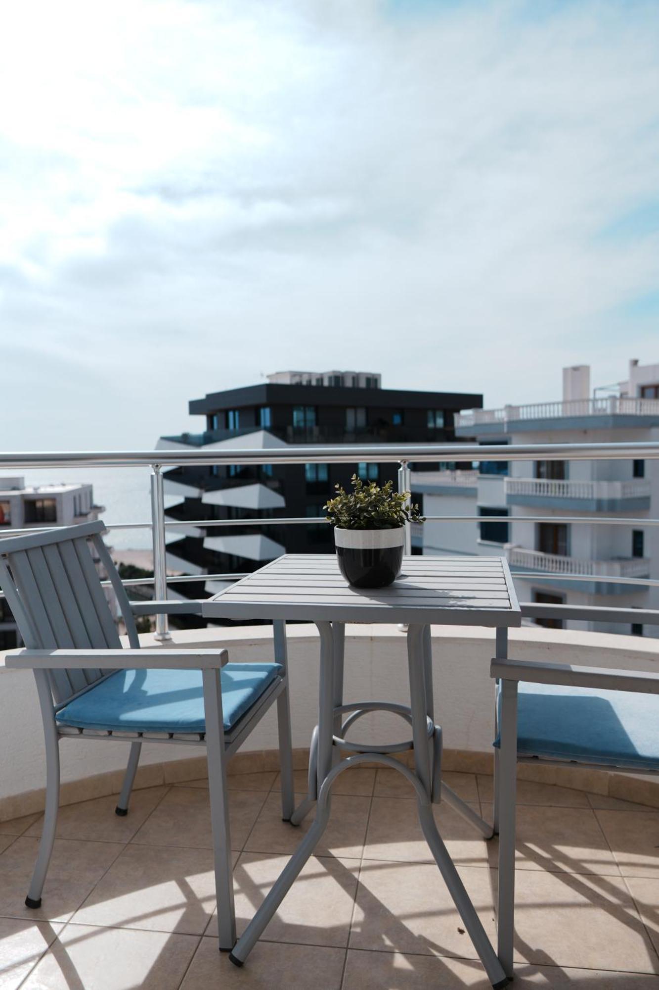 Hotel Blue Sky