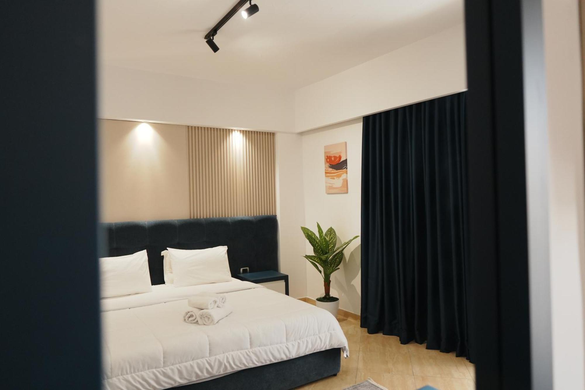 Hotel Blue Sky Sarande