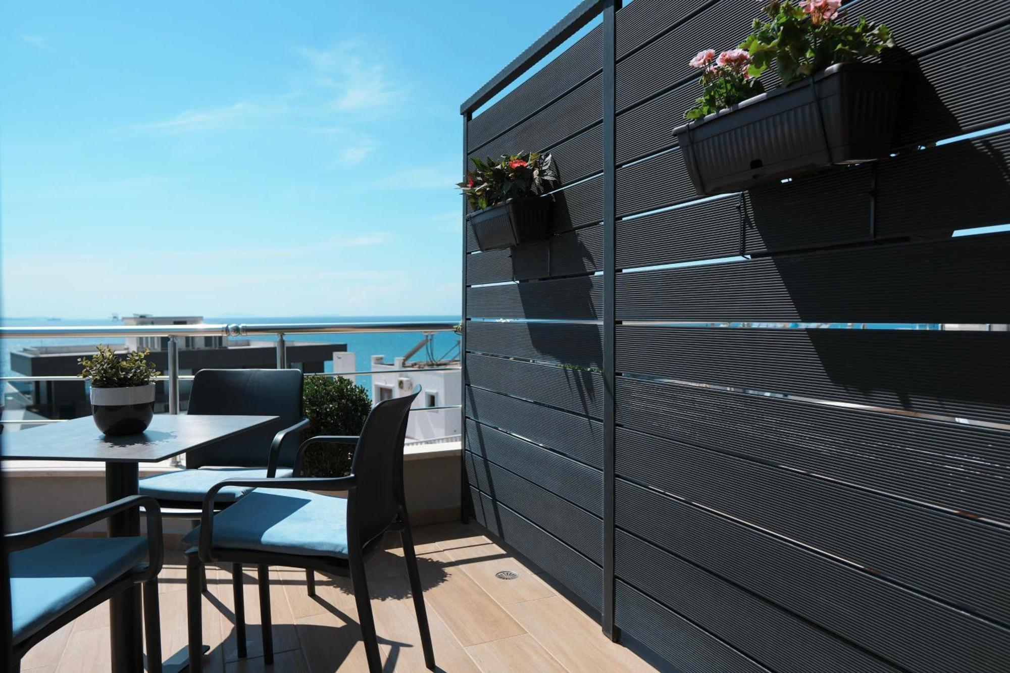 Hotel Blue Sky 4*